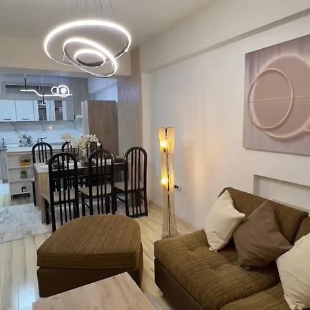 Apartment La Maison *